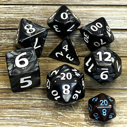 Jumbo Black Pearl Dice Set