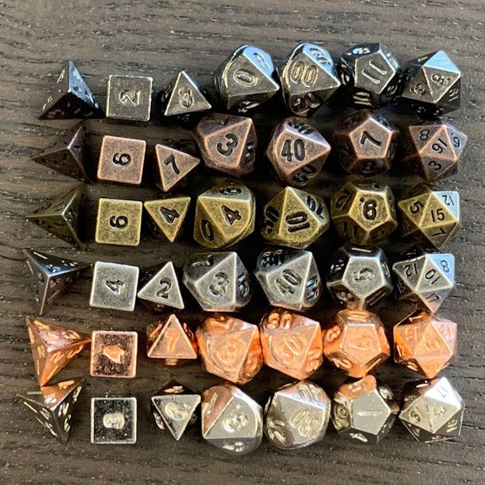 Octopus Pocket Watch Shell with Metal Micro Dice Set