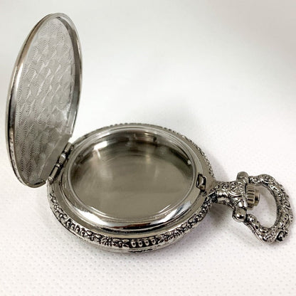 Silver Steampunk Style Pocket Watch Shell with Metal Micro Dice Set